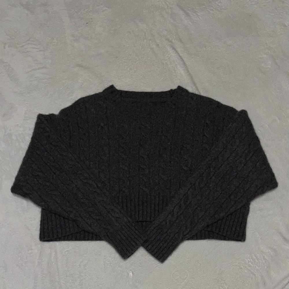 Cozy gray Cable Knit Sweater